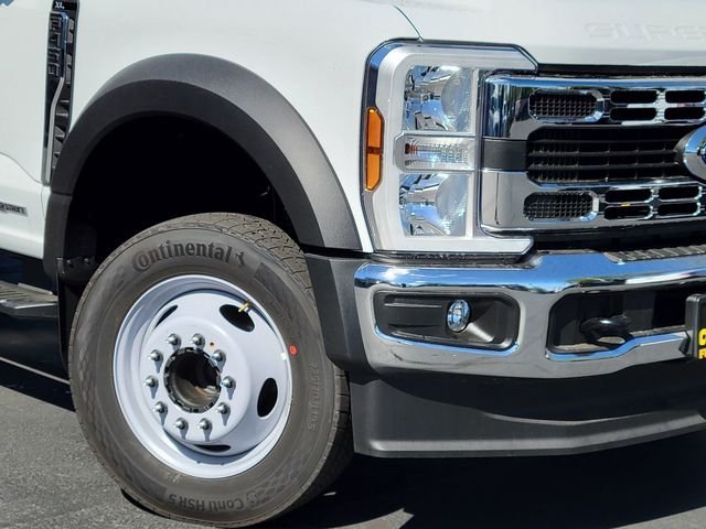 New 2024 Oxford White Ford F-450® XL image 28