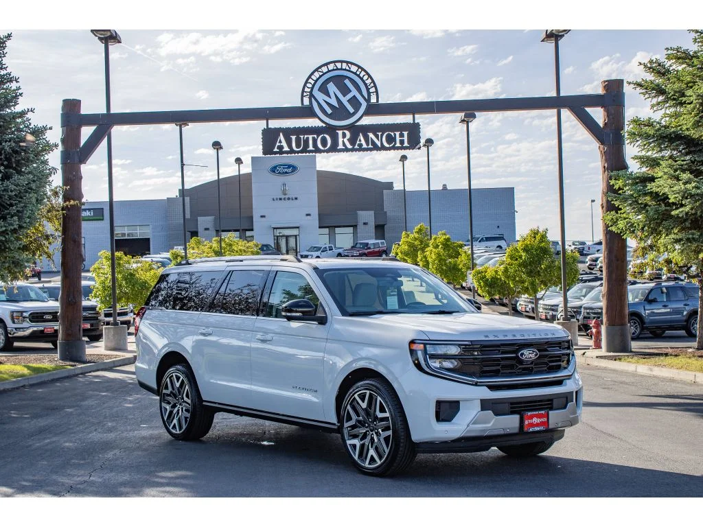 2026 Ford Expedition Platinum MAX 4x4's photo