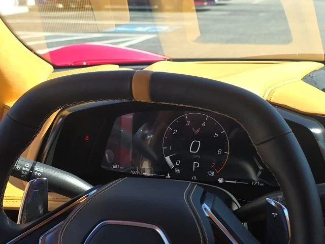 Used 2025 Red Chevrolet Stingray image 19