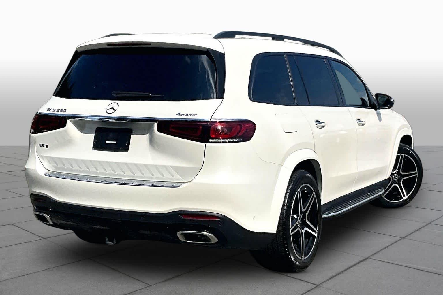 Used 2021 designo Diamond White Metallic Mercedes-Benz GLS 580 image 13