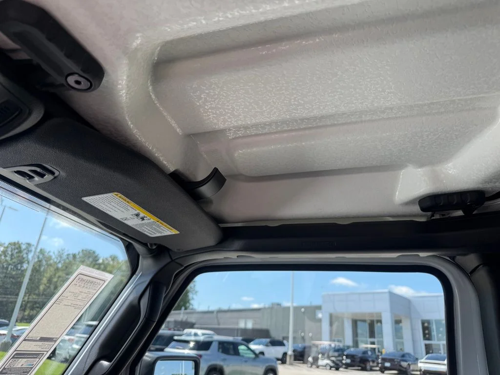 New 2026 Bright White Clear-Coat Exterior Paint Jeep Willys image 14