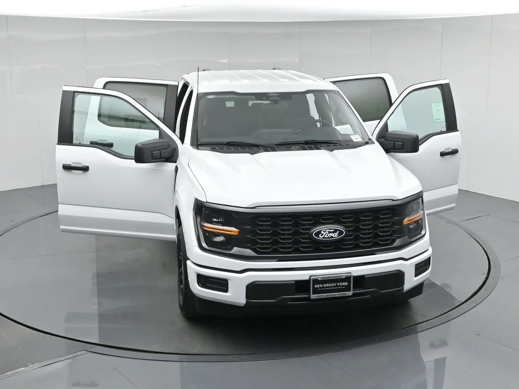 New 2026 Oxford White Ford STX image 38