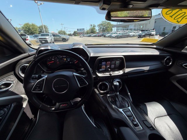 Certified Used 2018 BRIGHT YELLOW Chevrolet 1SS image 14