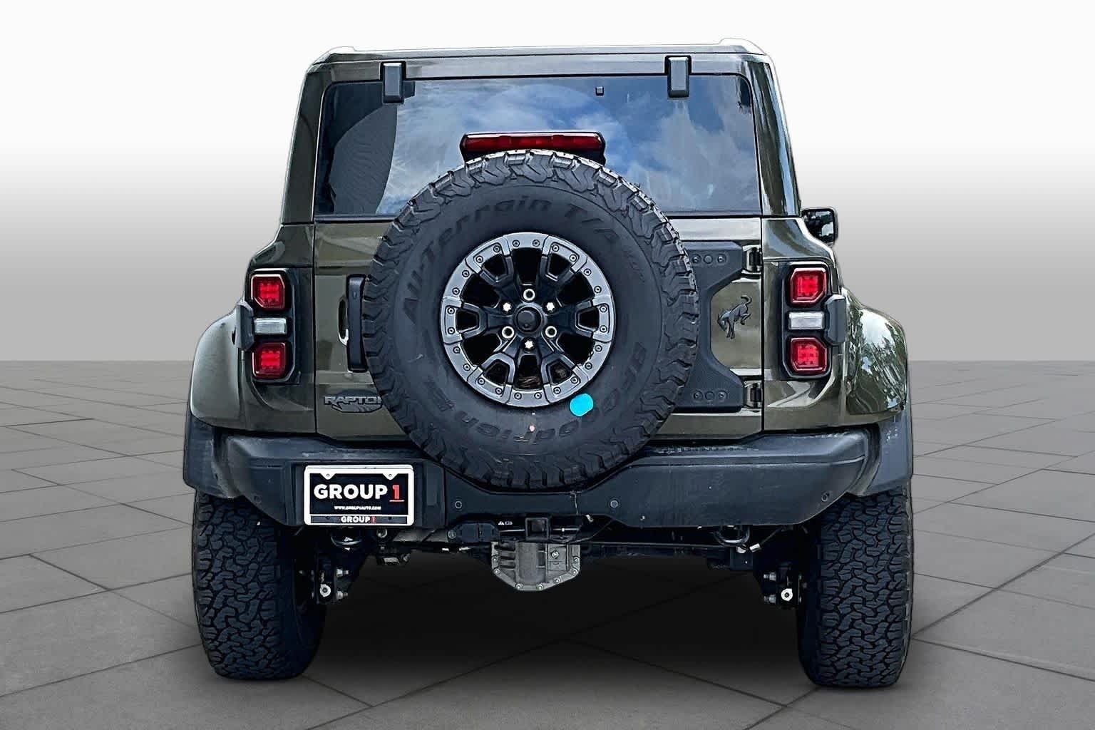Used 2025 Shelter Green Metallic Ford Raptor image 7