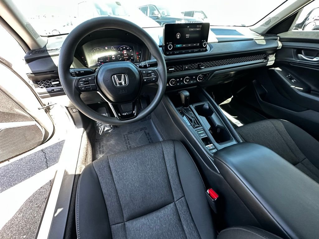 Used 2024  Honda EX image 11
