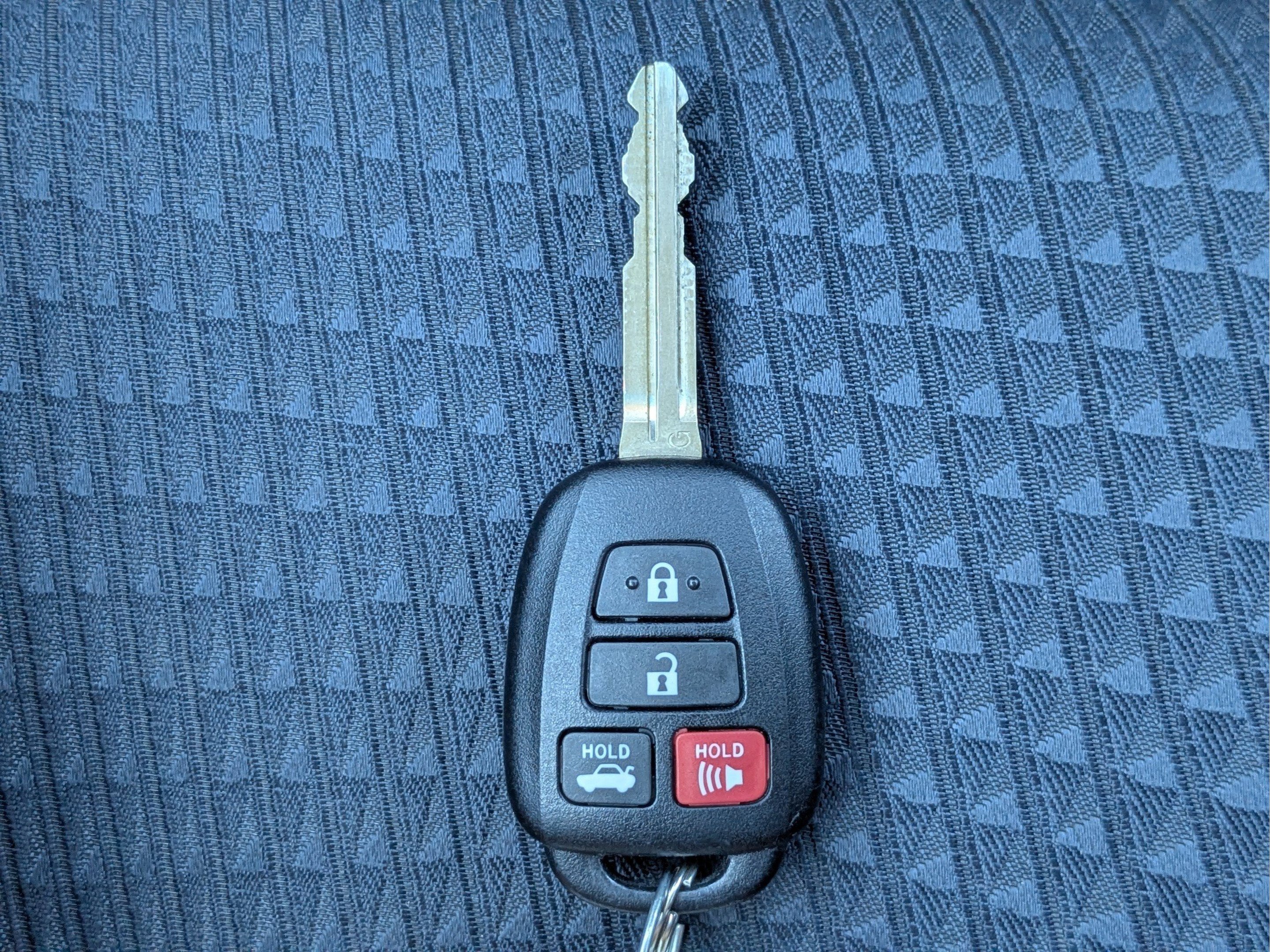 2014 Toyota Camry SE - Photo 29