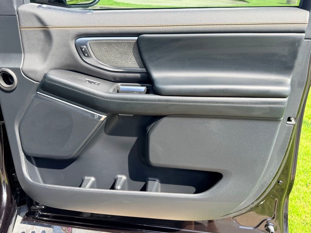 Used 2025 Black Ford Tremor image 9
