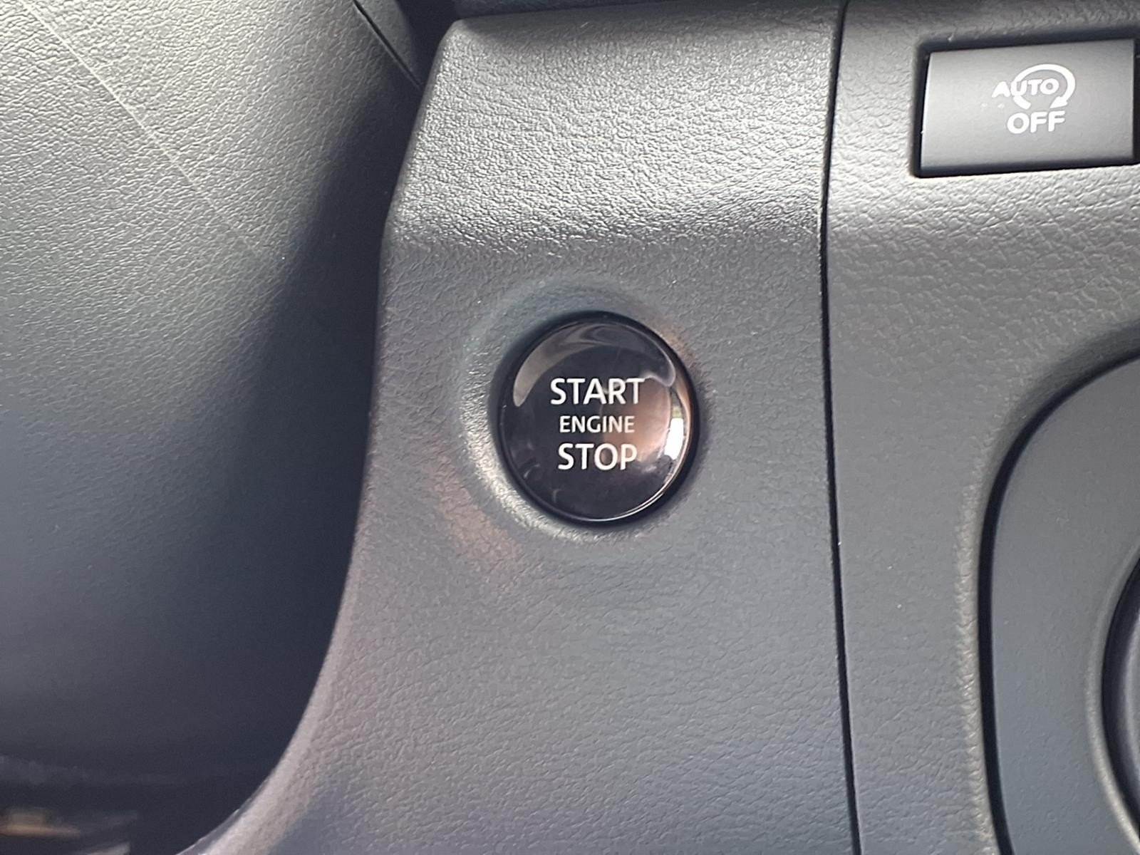 New 2026 Gun Metallic Nissan Crew Cab SV image 19