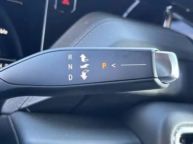 2027 GMC Yukon Denali - Photo 16
