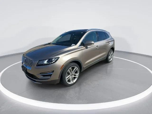 Used 2019 Brown Lincoln Reserve image 3