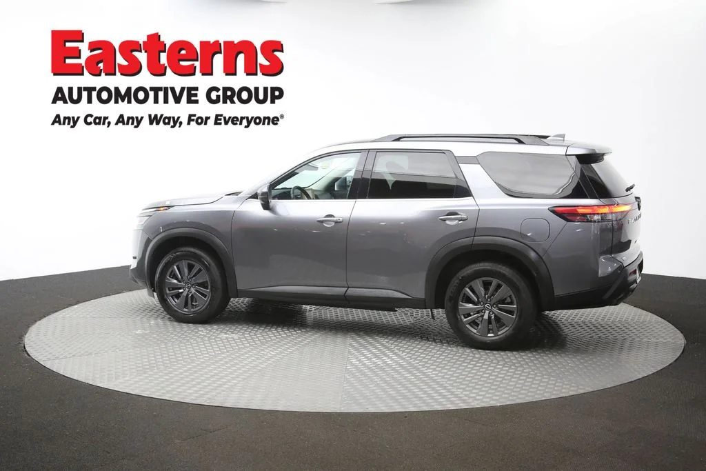 Used 2022 Gray Nissan SV image 62