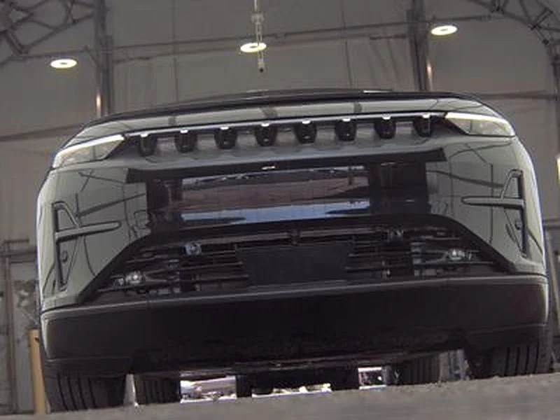 Used 2024 Black Jeep Launch Edition image 3