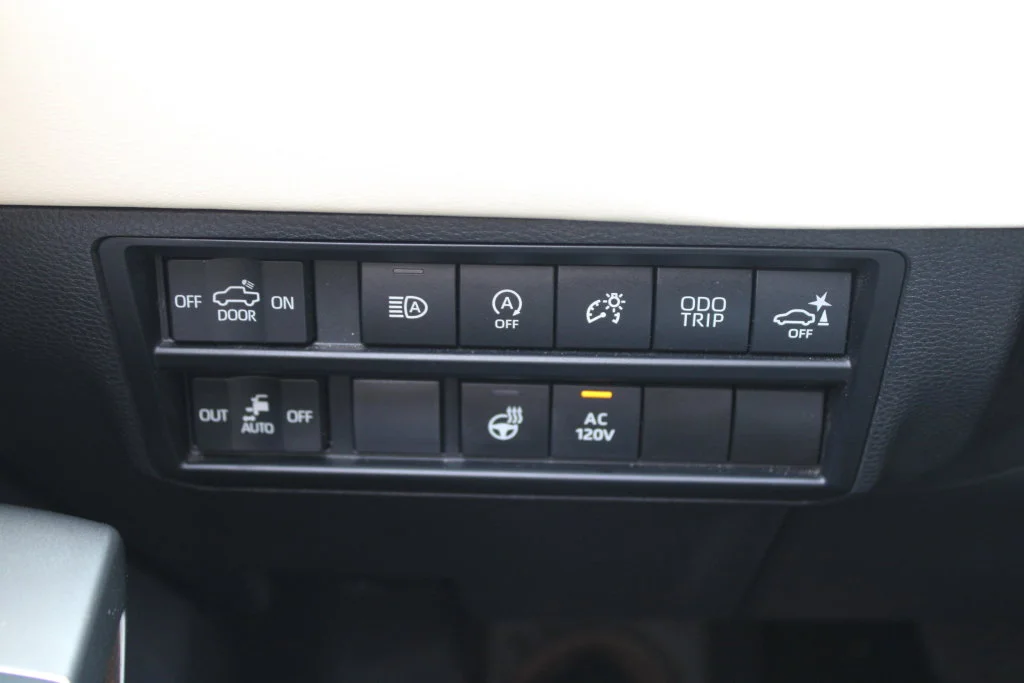 Used 2022 Red Toyota 1794 image 27