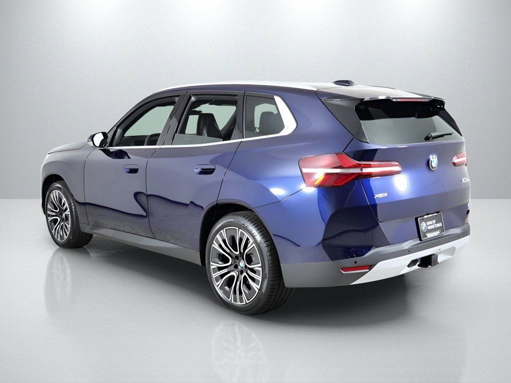 Used 2026 Tanzanite Blue II Metallic BMW 30 xDrive image 15