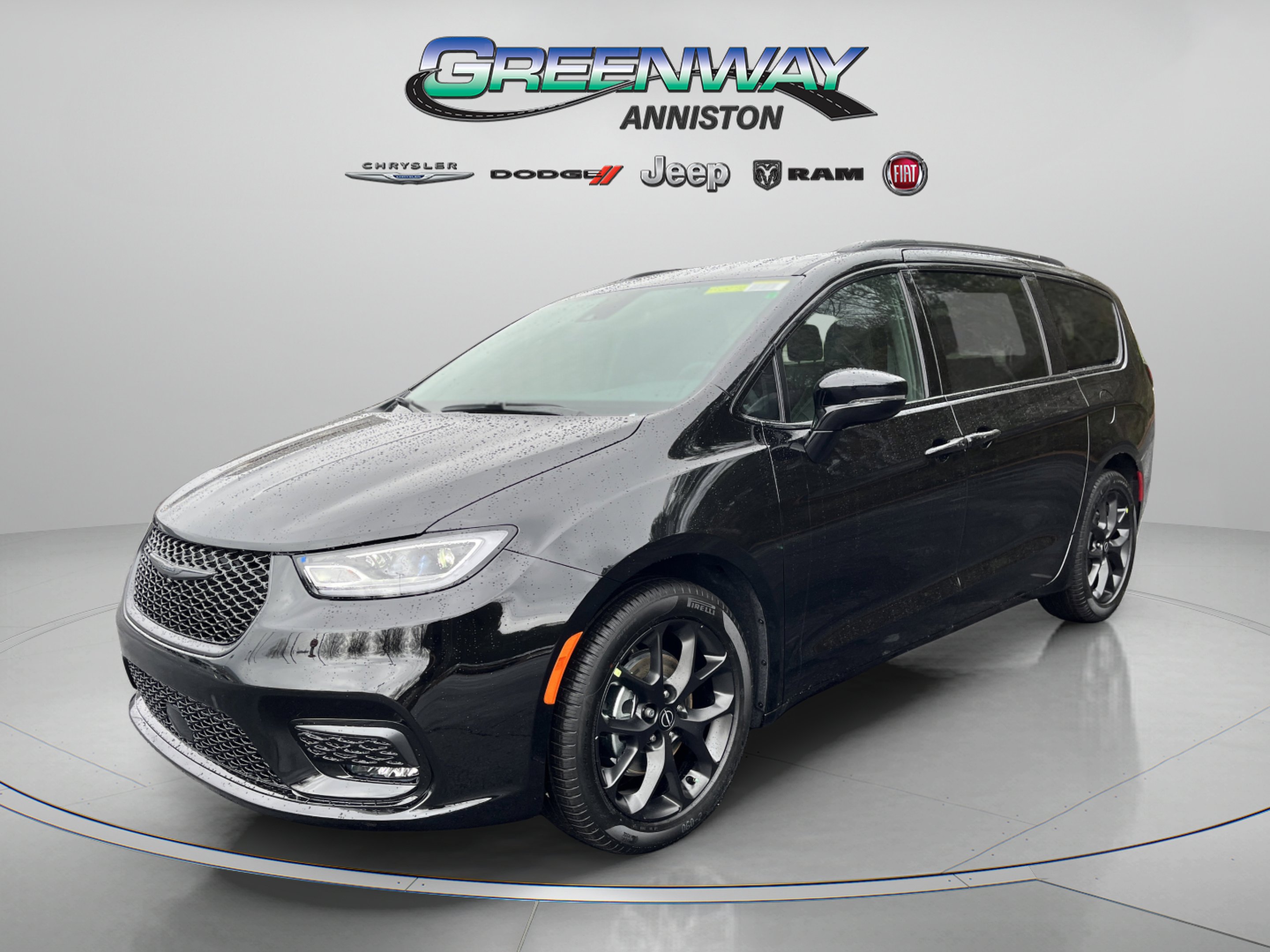 New 2026 Diamond Black Crystal Pearl-Coat Exterior Paint Chrysler Select image 3