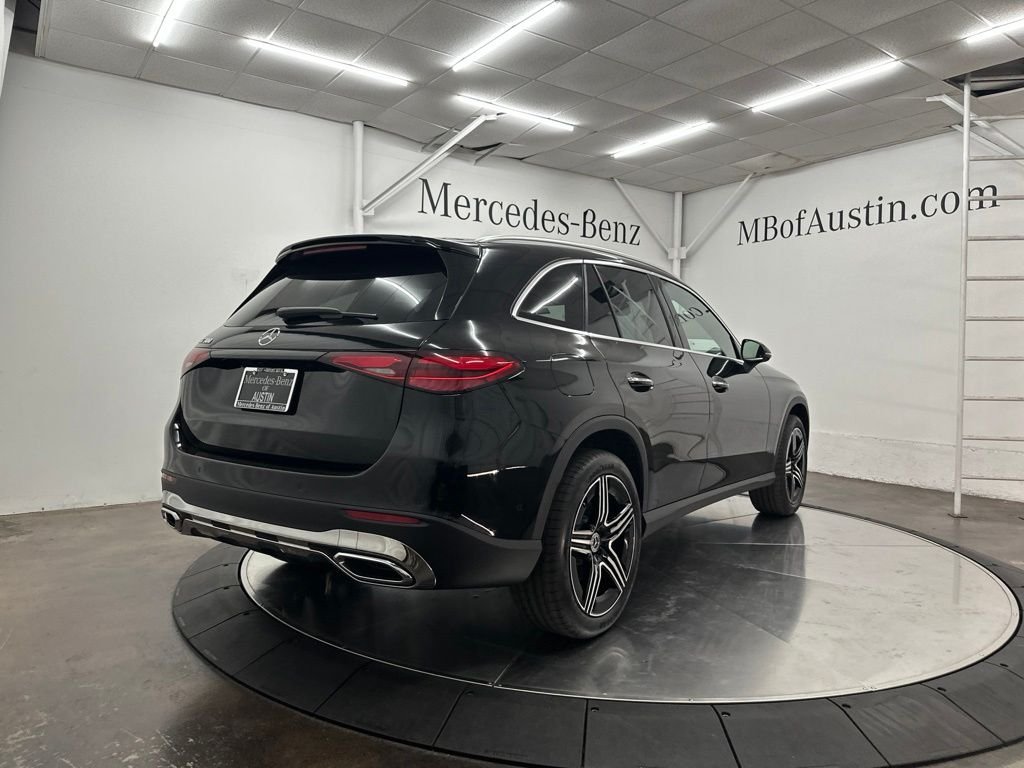 New 2026 Black Mercedes-Benz GLC 300 image 7