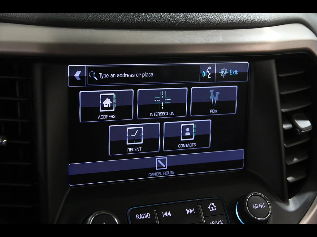 2019 GMC Acadia Denali - Photo 13
