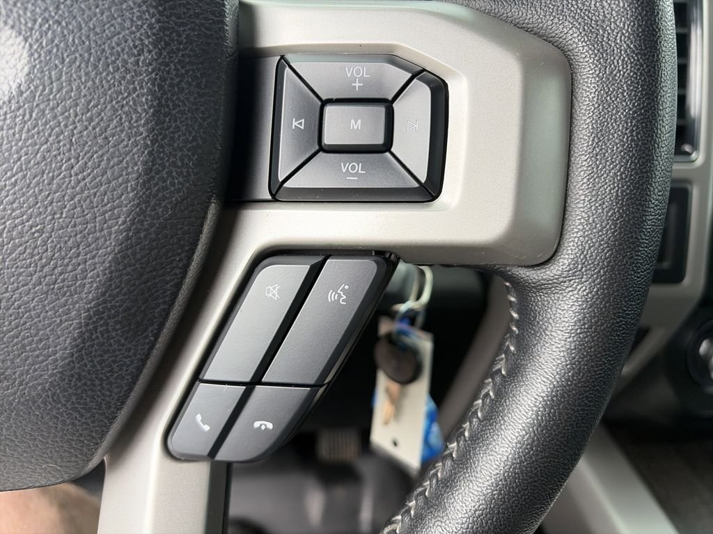 Certified Used 2020 Oxford White Ford Lariat image 22