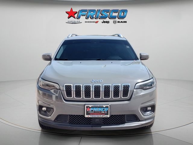 Used 2021 Gray Jeep Latitude Lux image 2