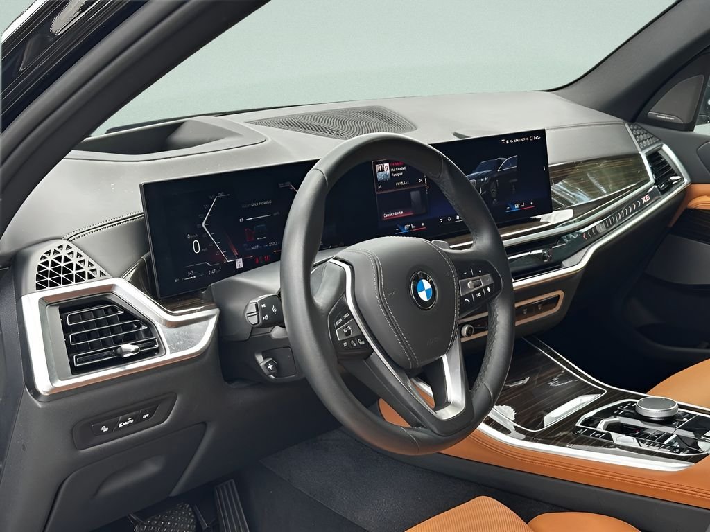 Used 2026 Black Sapphire Metallic BMW xDrive40i image 9