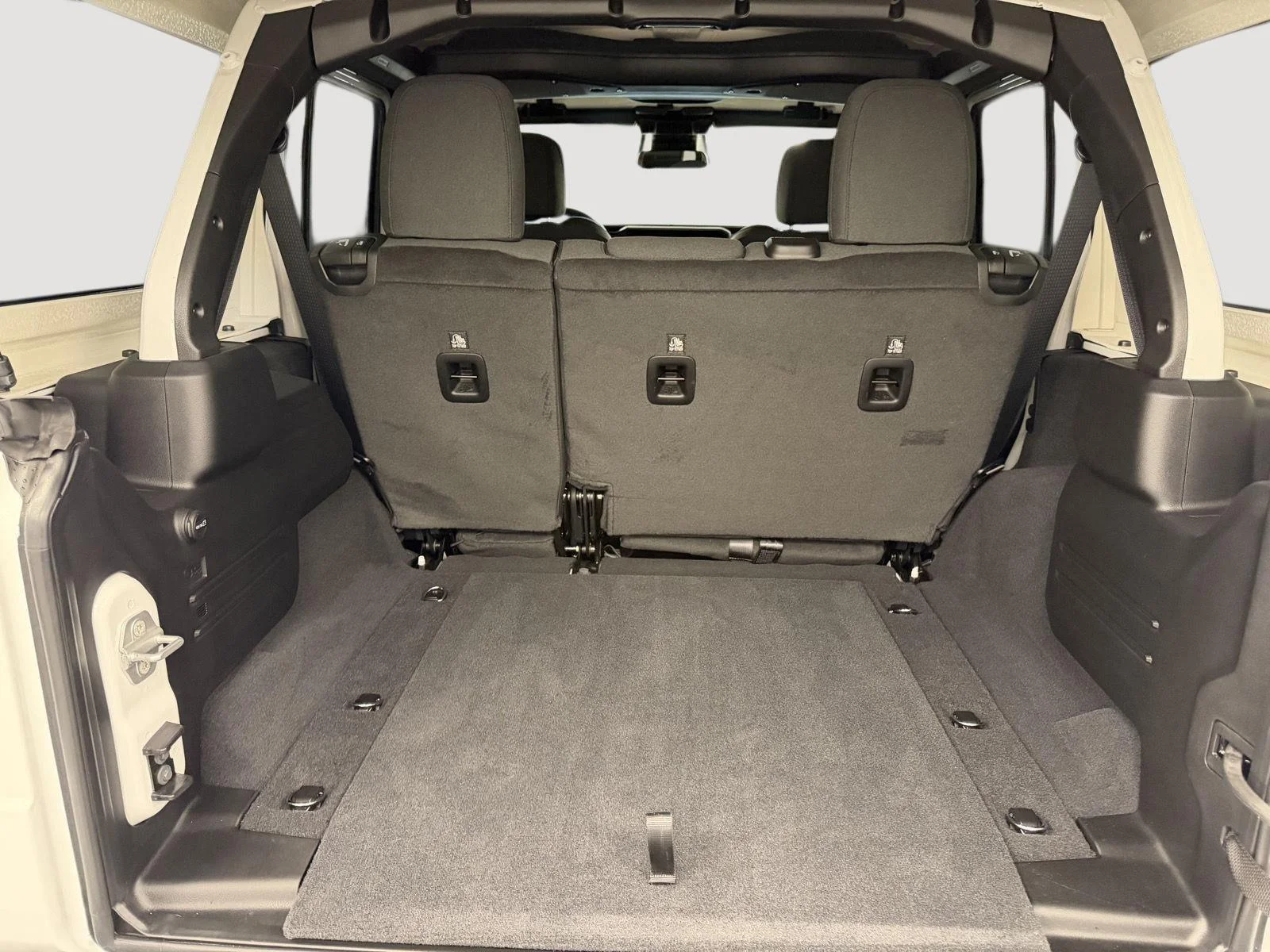 2026 Jeep Wrangler 4-Door Willys - Photo 21