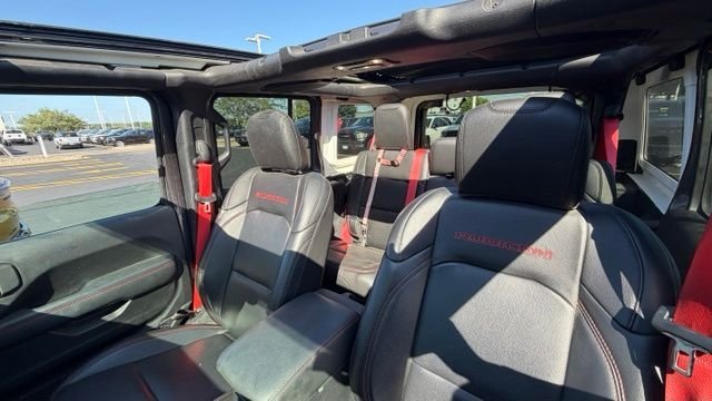 Certified Used 2020 Gray Jeep Unlimited Rubicon image 6