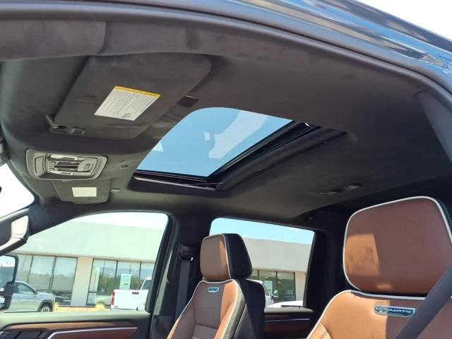 2026 GMC Sierra 2500HD Denali Ultimate - Photo 13