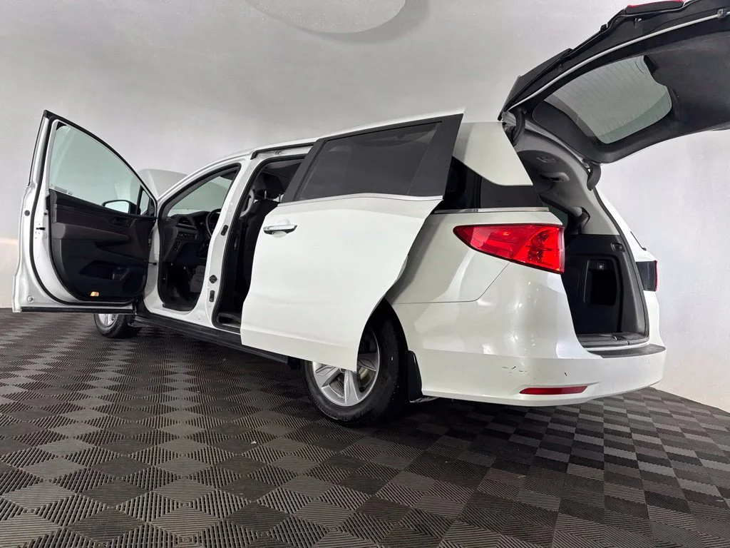 Used 2020 White Honda EX-L image 26