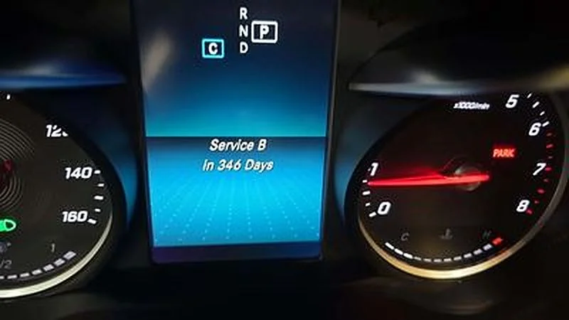 Used 2019 Silver Mercedes-Benz C 300 image 19