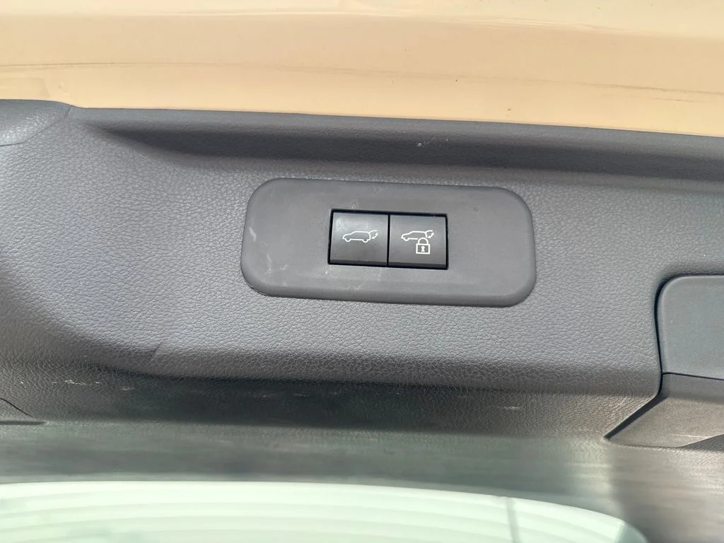 Used 2024 White Toyota XLE image 8
