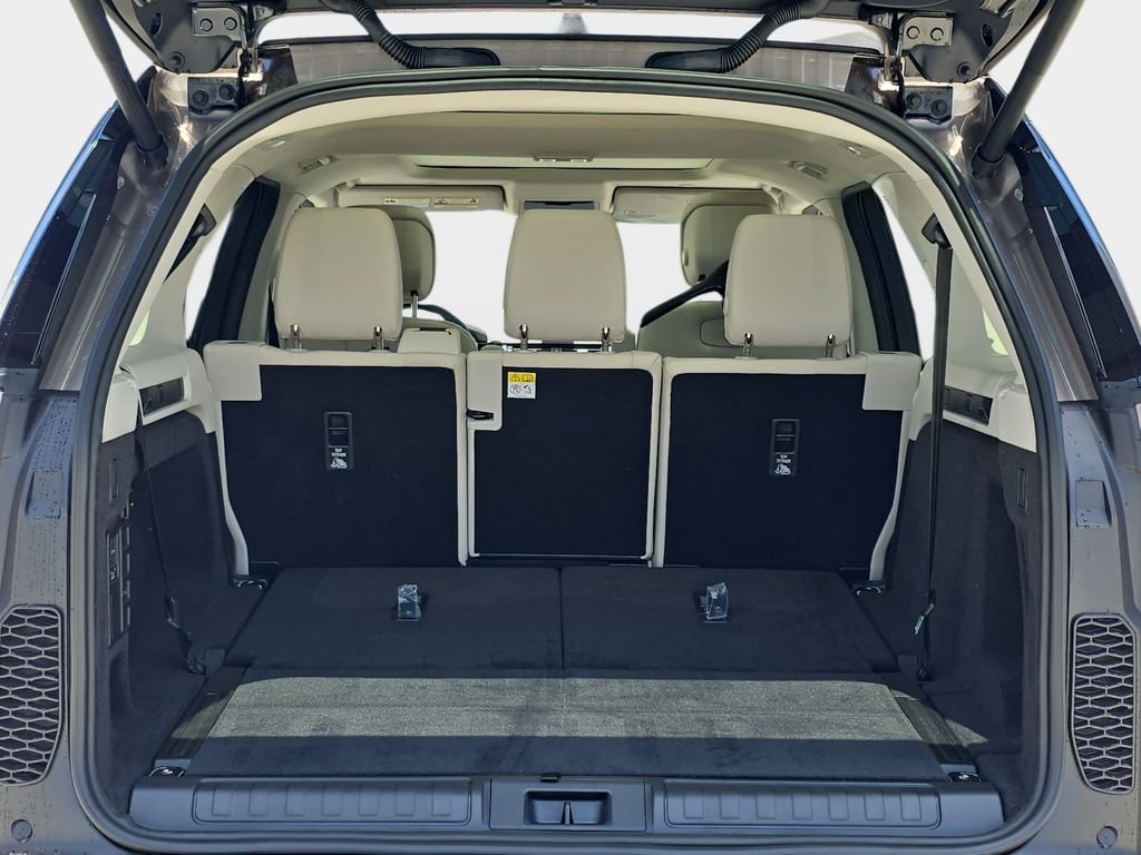 New 2026 Lantau Bronze Land Rover S image 12