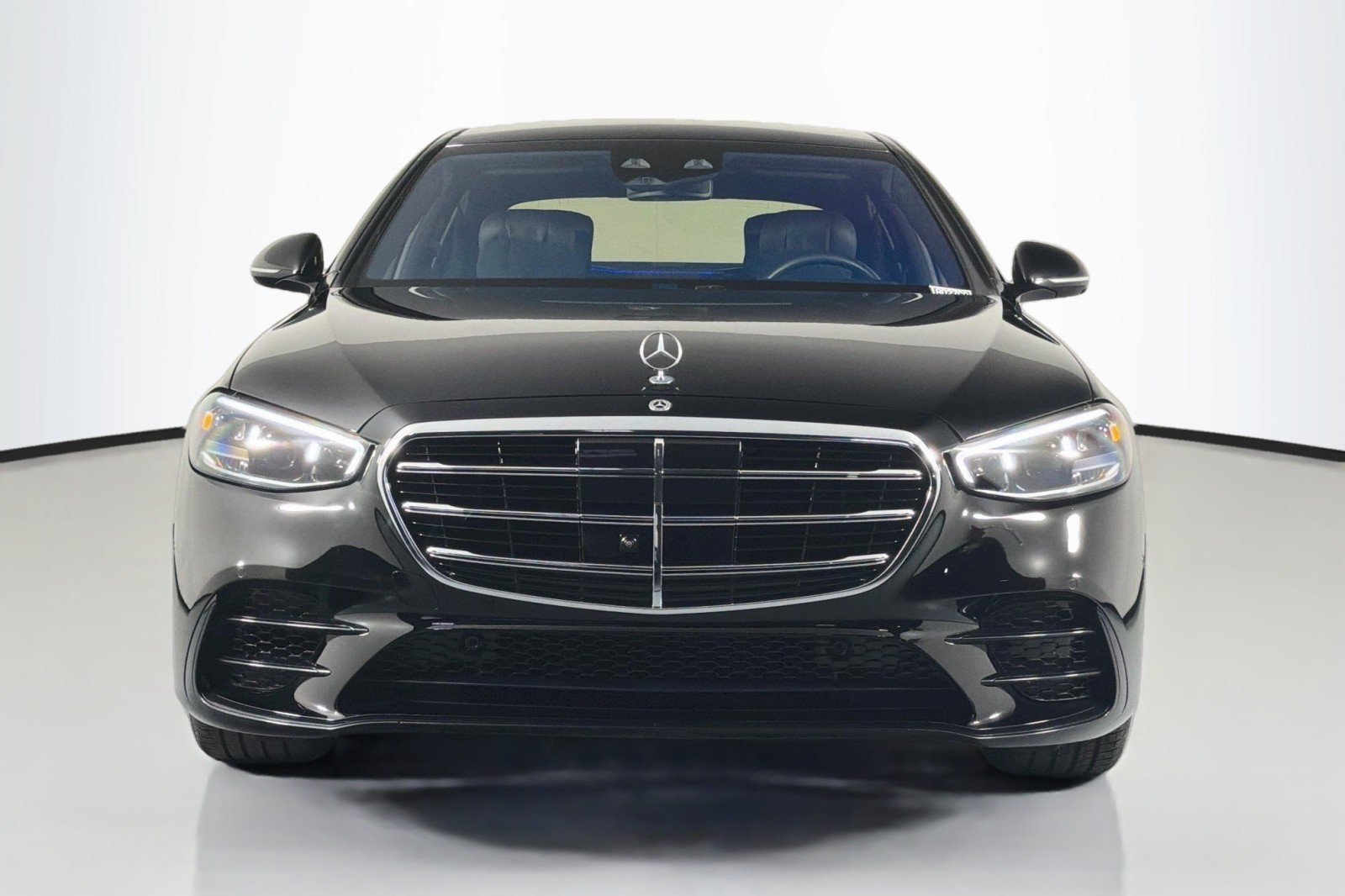 Certified Used 2022 Black Mercedes-Benz S 580 image 3