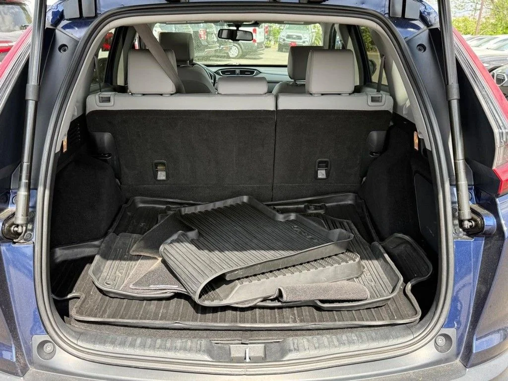 Used 2022 Blue Honda Touring image 4