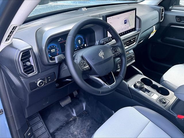 New 2026 Azure Gray Metallic Tri-Coat Ford Badlands image 7