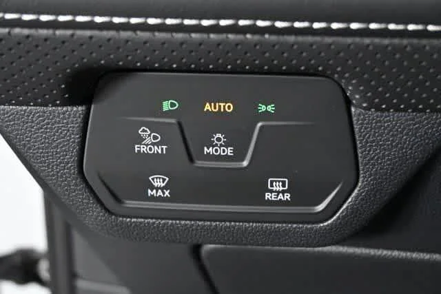 2026 Volkswagen Atlas Cross Sport SEL Premium R-LINE - Photo 36