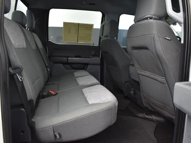 Used 2023 White Ford XLT image 26