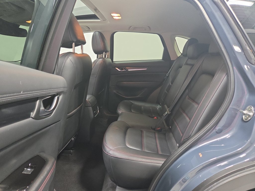Used 2024 Gray Mazda 2.5 S Carbon Edition image 23