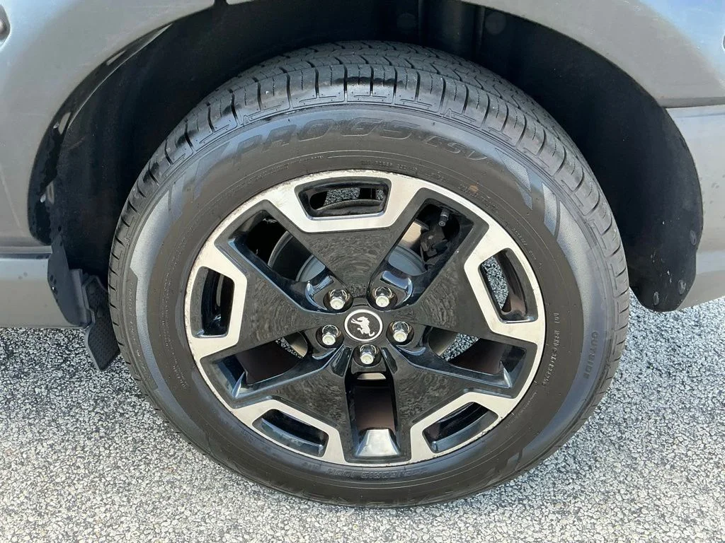 Used 2021 Gray Ford Outer Banks image 19