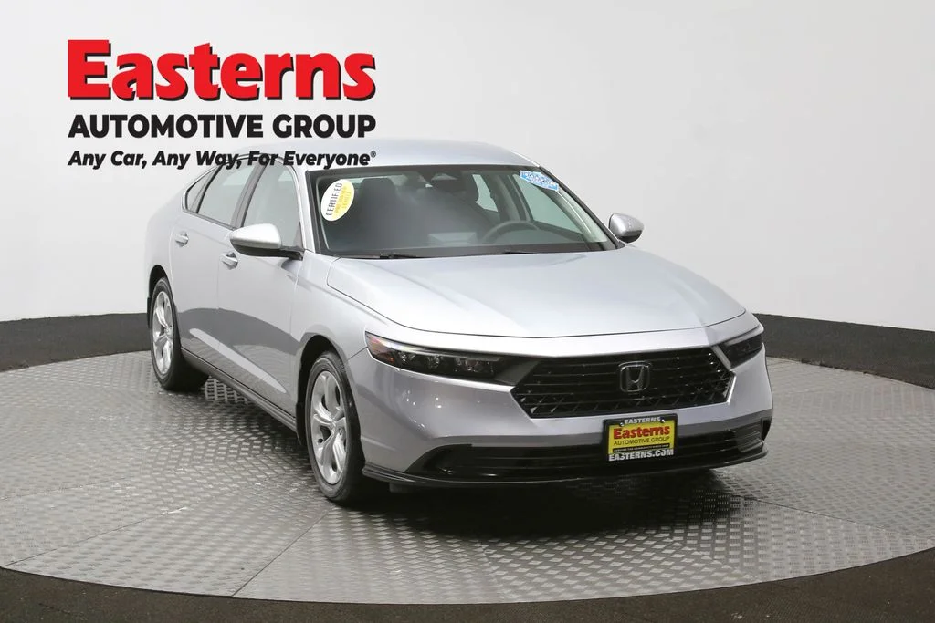 Used 2024 Gray Honda LX image 3