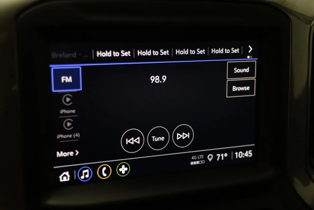 Used 2024 Onyx Black GMC Pro image 9