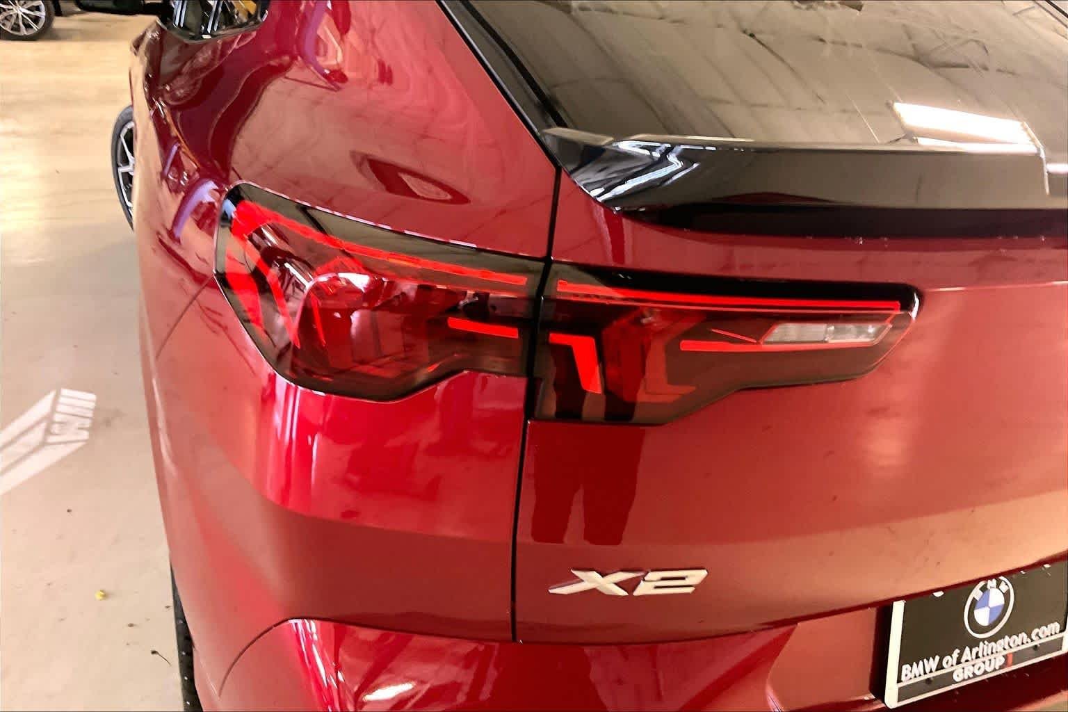 New 2026 Vegas Red Metallic BMW xDrive28i image 14