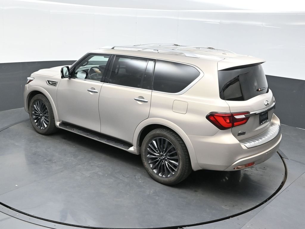 Used 2024 Beige INFINITI Sensory image 32