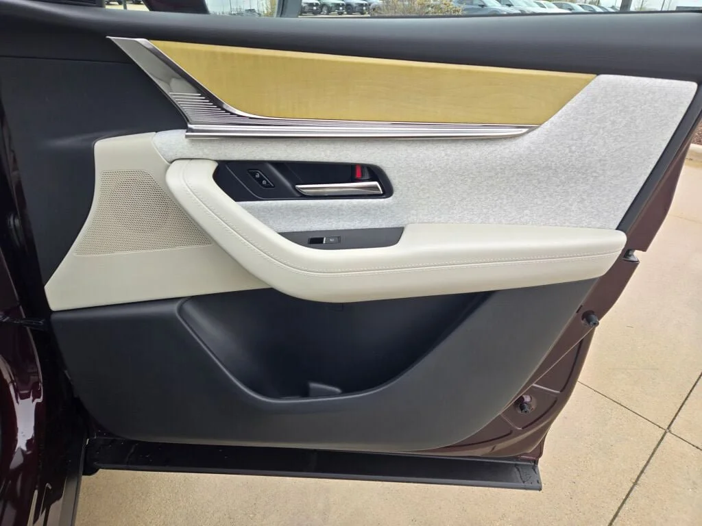 2026 Mazda CX-90 Premium Plus Package - Photo 7