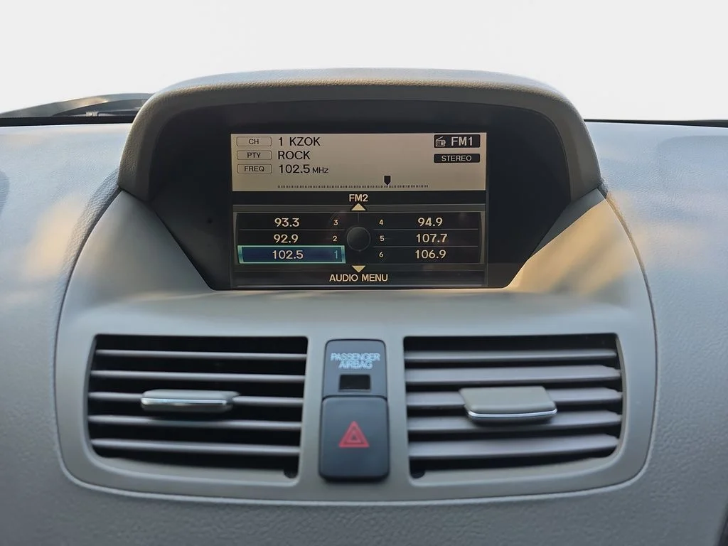 Used 2012  Acura Technology image 20