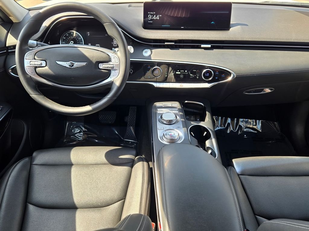2025 GENESIS GV70 Standard - Photo 28