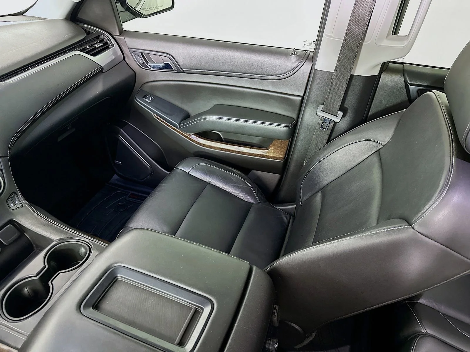 Used 2018 Black Chevrolet LT image 25