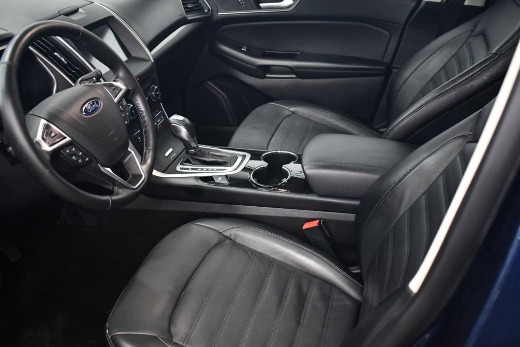 Used 2017 Blue Ford SEL image 26