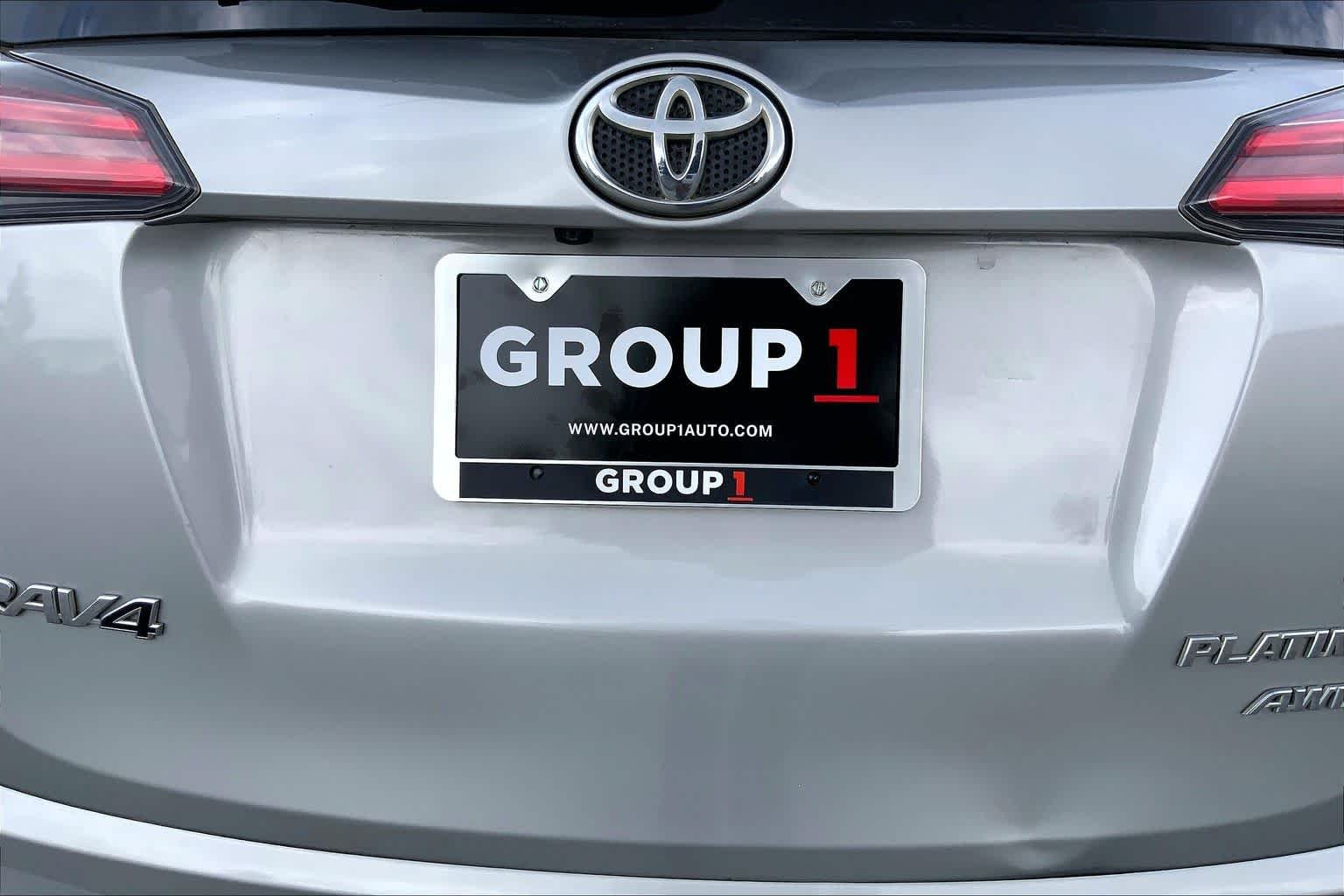 Used 2017 Silver Sky Metallic Toyota Platinum image 10