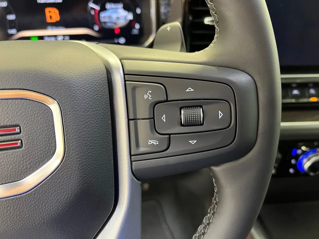 New 2026 Onyx Black GMC SLT image 19