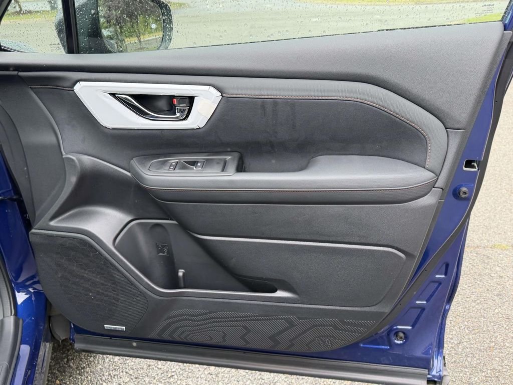 New 2026 SAPPHIRE BLUE PEARL Subaru Sport Onyx Edition image 8